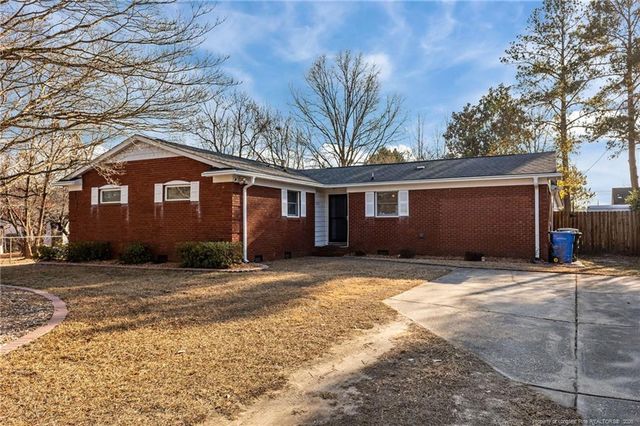 423 Morningside Drive, Fayetteville, NC 28311