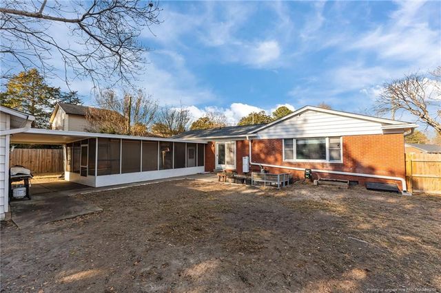 423 Morningside Drive, Fayetteville, NC 28311