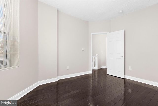 2001 POPLAR GROVE ST, Baltimore, MD 21216