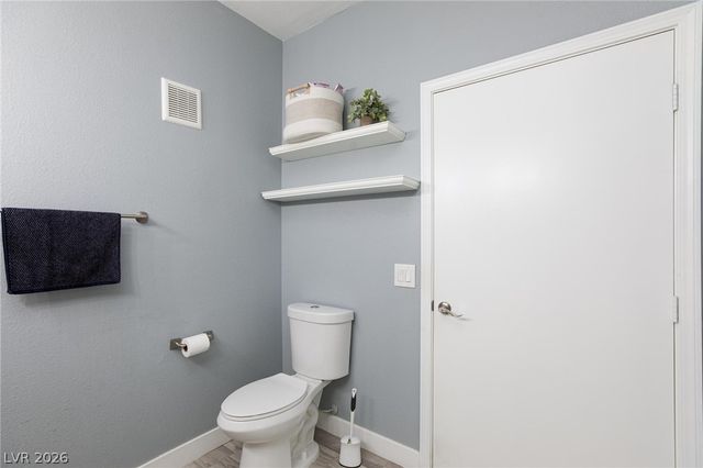 8725 West Flamingo Road 109, Las Vegas, NV 89147