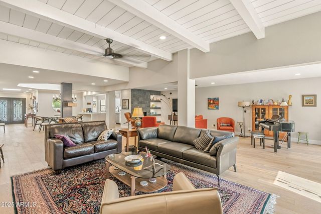 2505 E PALO VERDE Drive, Phoenix, AZ 85016