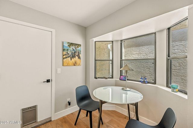 2505 E PALO VERDE Drive, Phoenix, AZ 85016