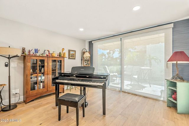 2505 E PALO VERDE Drive, Phoenix, AZ 85016