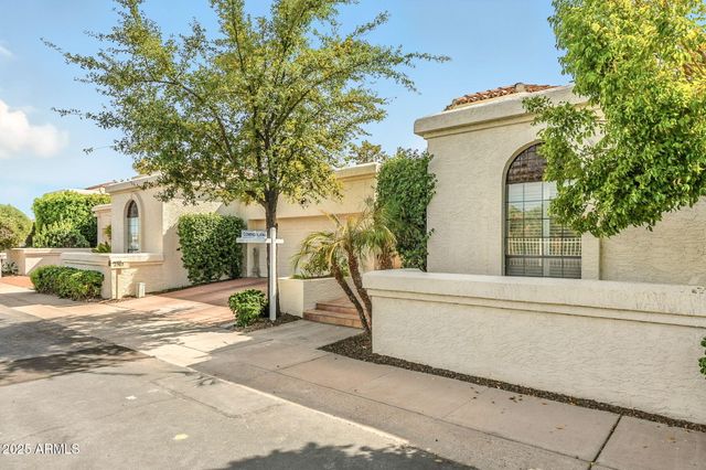 2505 E PALO VERDE Drive, Phoenix, AZ 85016