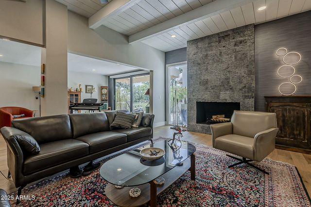 2505 E PALO VERDE Drive, Phoenix, AZ 85016