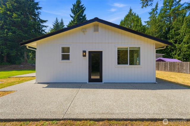 15615 53rd Street NW, Lakebay, WA 98349