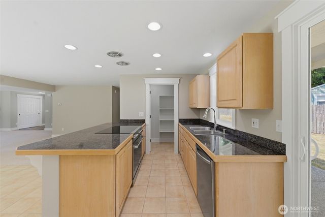 15615 53rd Street NW, Lakebay, WA 98349
