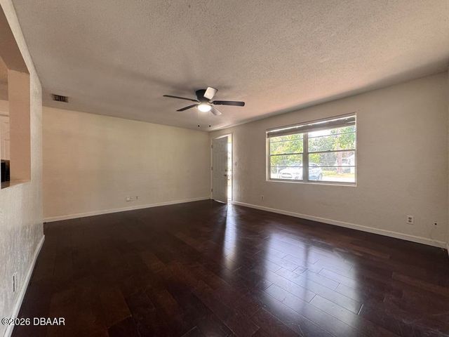 535 Olive Street, South Daytona, FL 32119
