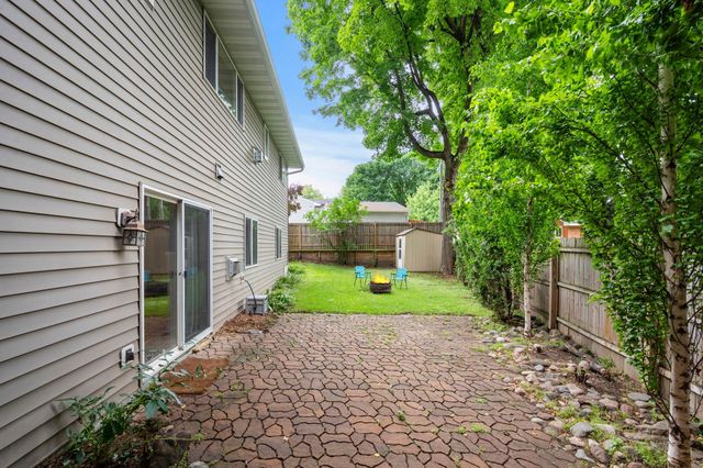3067 Alexander Lane, Mound, MN 55364