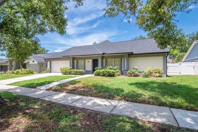 2608 BERRYVINE PLACE, Valrico, FL 33596