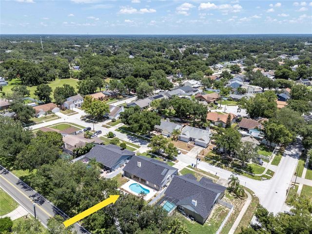 2608 BERRYVINE PLACE, Valrico, FL 33596