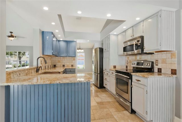 2608 BERRYVINE PLACE, Valrico, FL 33596
