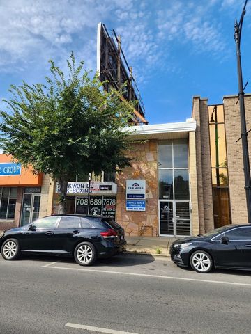 7030 W North Avenue, Chicago, IL 60707