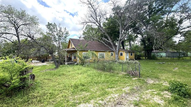 9901 Wiloak Street, Houston, TX 77078