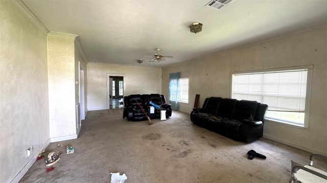 9901 Wiloak Street, Houston, TX 77078