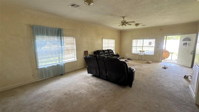 9901 Wiloak Street, Houston, TX 77078