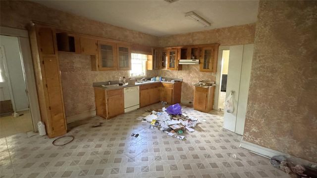 9901 Wiloak Street, Houston, TX 77078