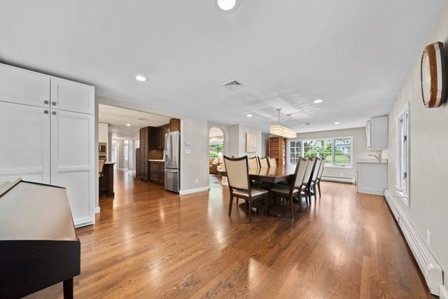 296 Chapman, Canton, MA 02021