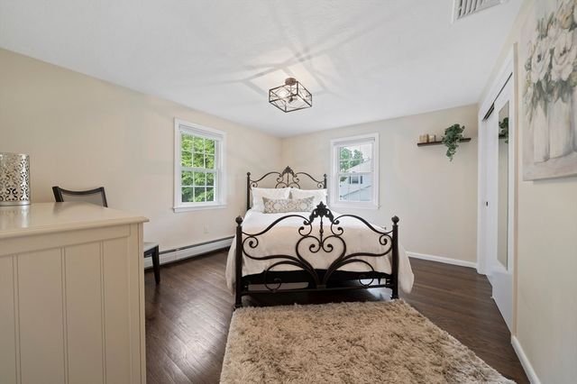 296 Chapman, Canton, MA 02021