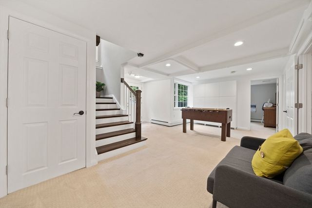 296 Chapman, Canton, MA 02021