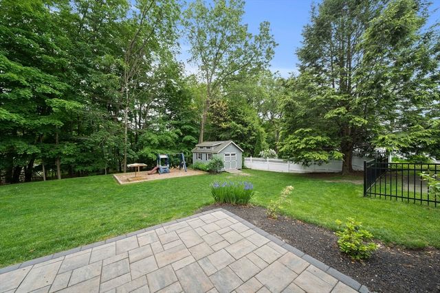 296 Chapman, Canton, MA 02021