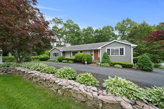 296 Chapman, Canton, MA 02021