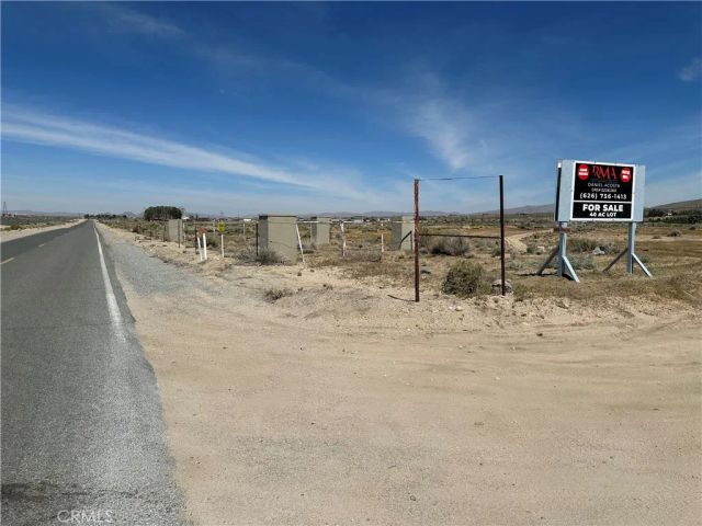 7805 Deep Creek, Apple Valley, CA 92308