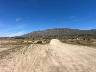 7805 Deep Creek, Apple Valley, CA 92308