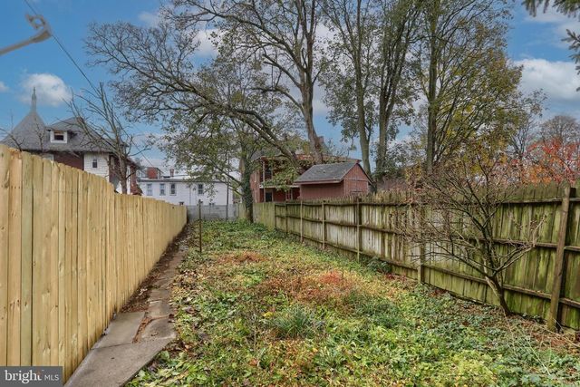 206 S 9TH ST, Lebanon, PA 17042