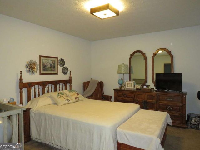 65 Oakwood Drive, Cedartown, GA 30125