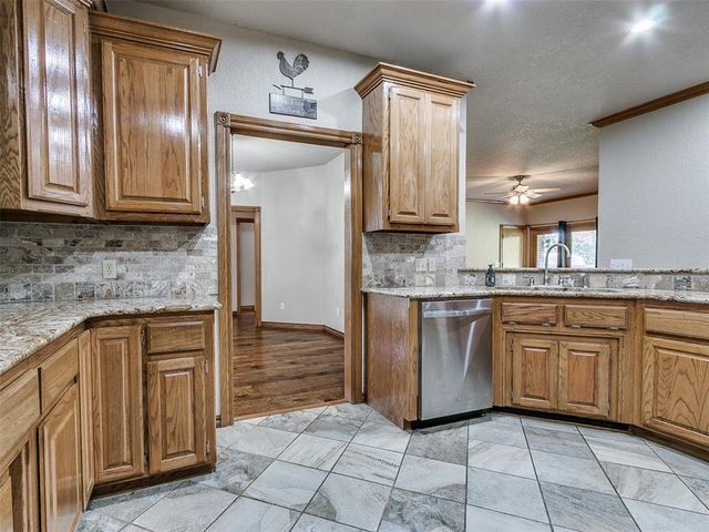 15144 Scottsdale Crossing, Choctaw, OK 73020