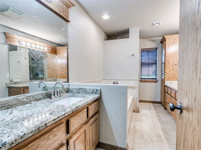 15144 Scottsdale Crossing, Choctaw, OK 73020