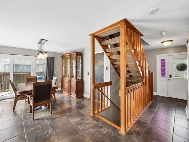 5959 Portside Drive, Hilliard, OH 43026