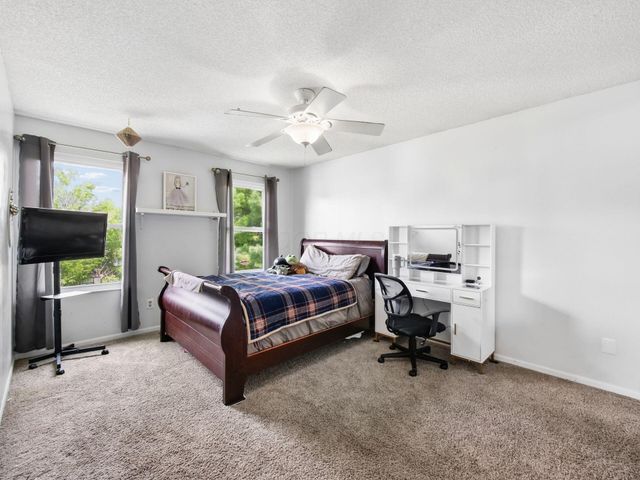 5959 Portside Drive, Hilliard, OH 43026
