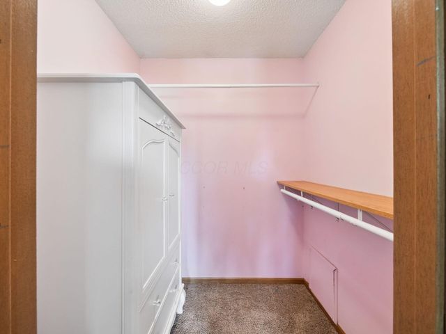 5959 Portside Drive, Hilliard, OH 43026