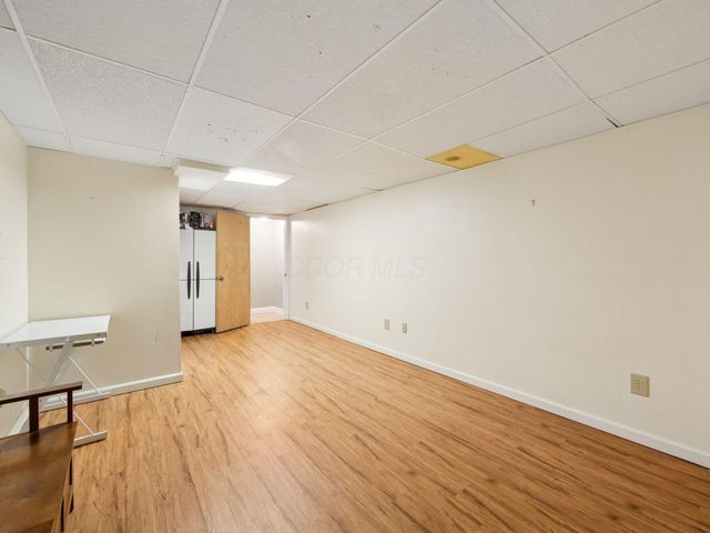 5959 Portside Drive, Hilliard, OH 43026