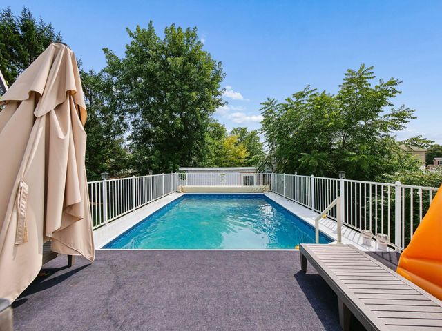 5959 Portside Drive, Hilliard, OH 43026