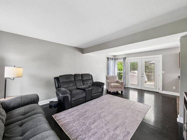 5959 Portside Drive, Hilliard, OH 43026