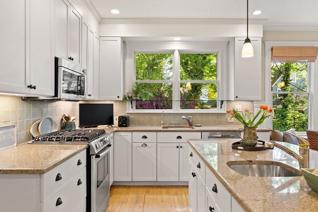 50 Norfolk Road, Arlington, MA 02476