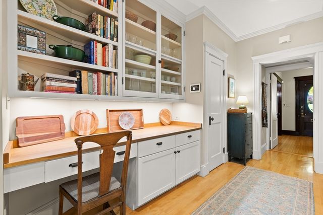 50 Norfolk Road, Arlington, MA 02476