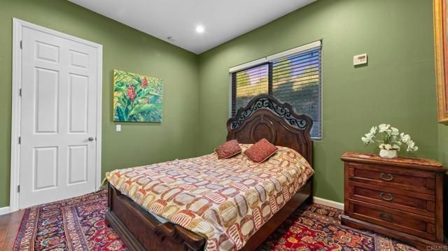 954 MIRAMAR DRIVE, Vista, CA 92081