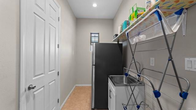 954 MIRAMAR DRIVE, Vista, CA 92081