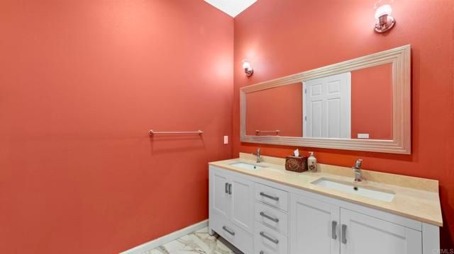 954 MIRAMAR DRIVE, Vista, CA 92081