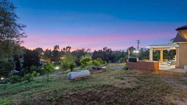 954 MIRAMAR DRIVE, Vista, CA 92081