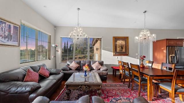 954 MIRAMAR DRIVE, Vista, CA 92081