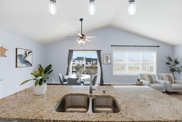 15201 Quintana Court NW, Anoka, MN 55303