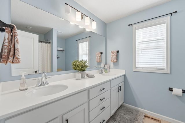 15201 Quintana Court NW, Anoka, MN 55303