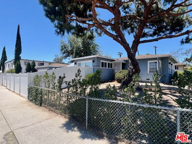 12500 Lull Street, North Hollywood, CA 91605