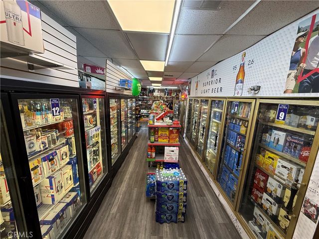 9138 Telegraph, Downey, CA 90240