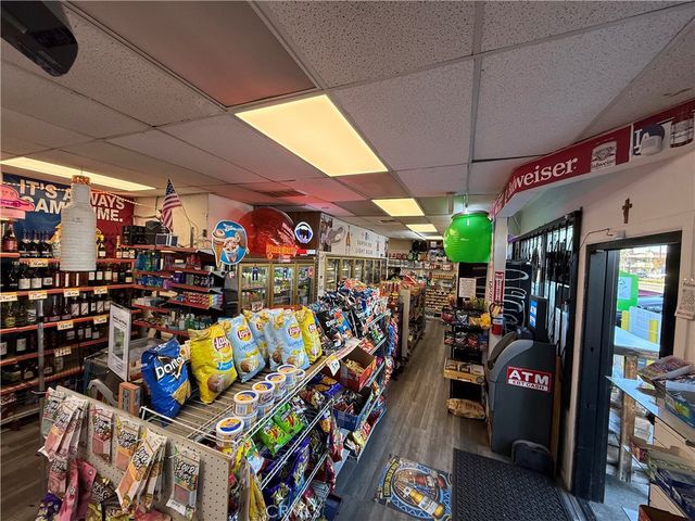 9138 Telegraph, Downey, CA 90240